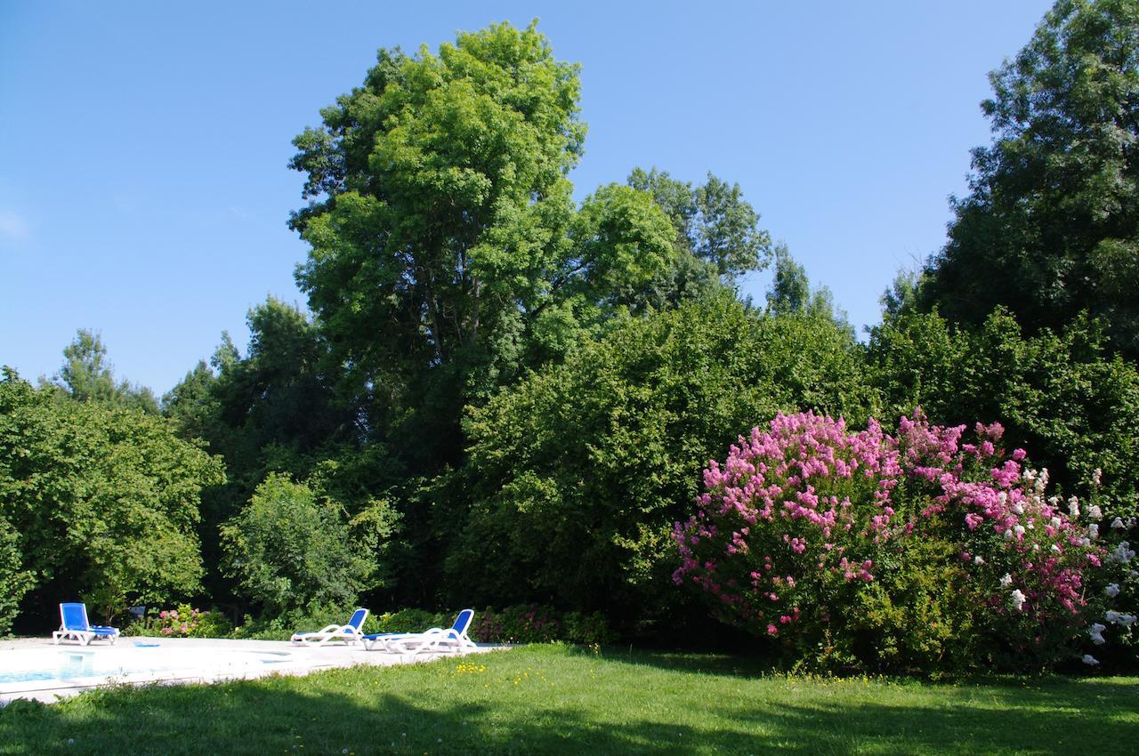 Domaine De Pladuc Bed and Breakfast Lachaise Exteriör bild